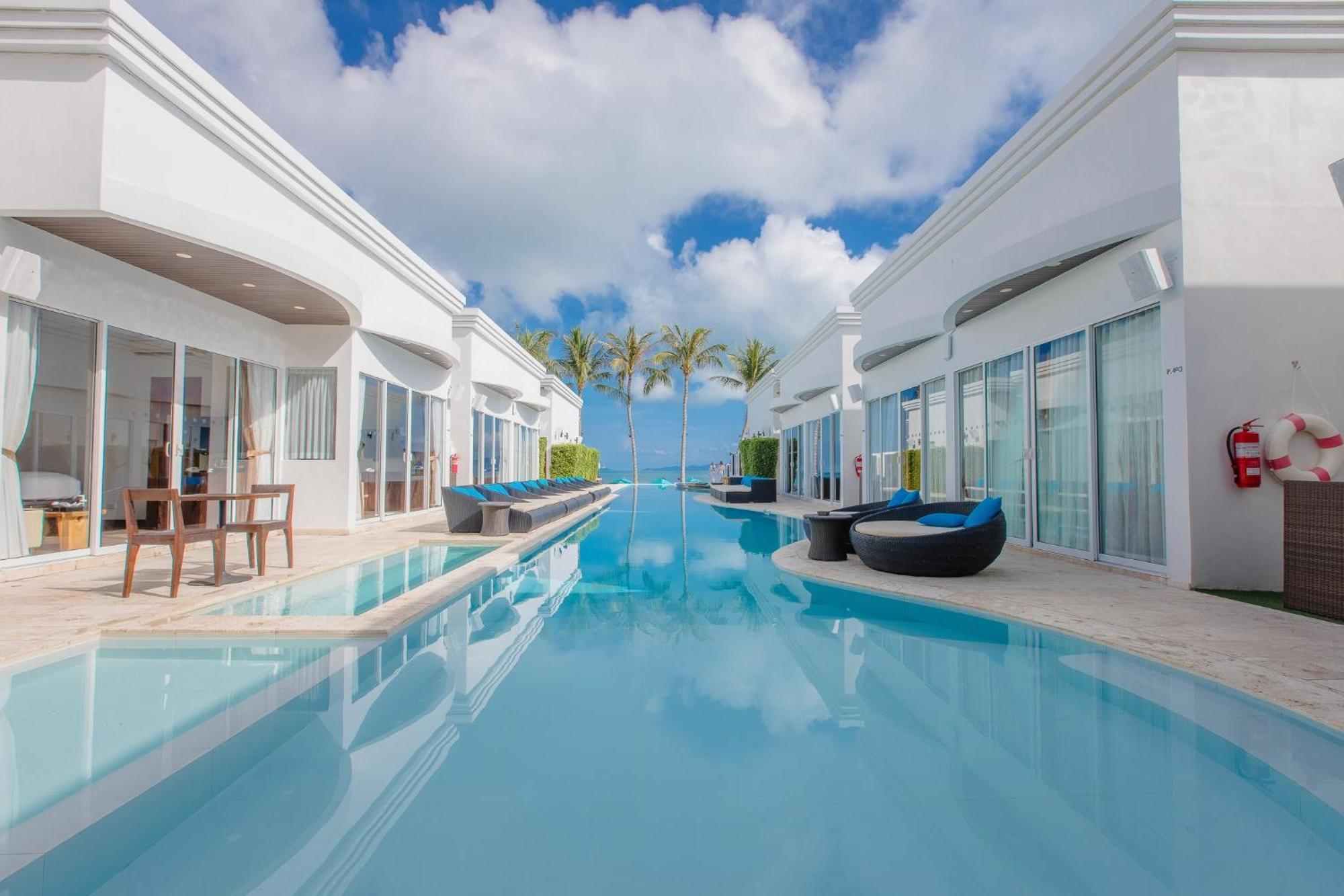 The Privilege Hotel Ezra Beach Club Bangrak pláž Exteriér fotografie
